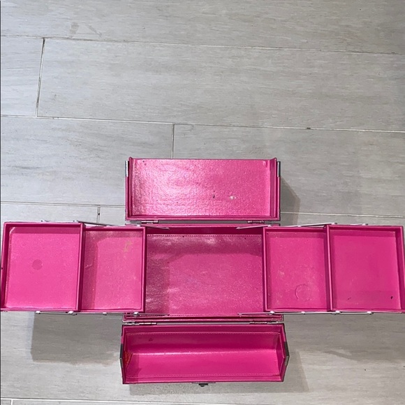 Makeup box - Picture 4 of 4